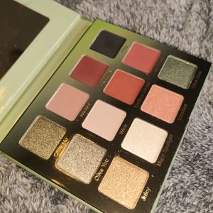 Violet voss olive eyeshadow palette